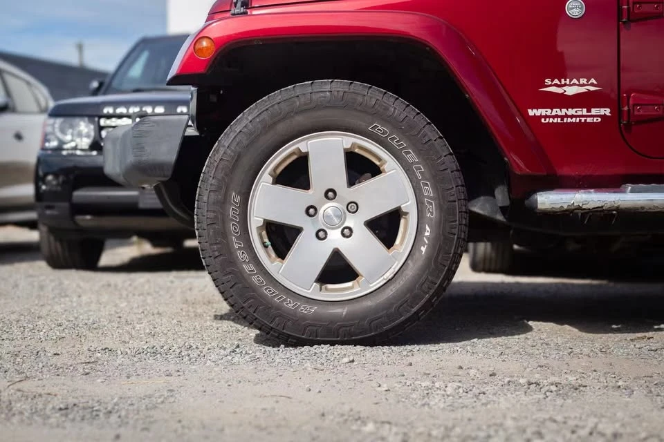 2011 Jeep JK Wrangler - Image 9 of 17