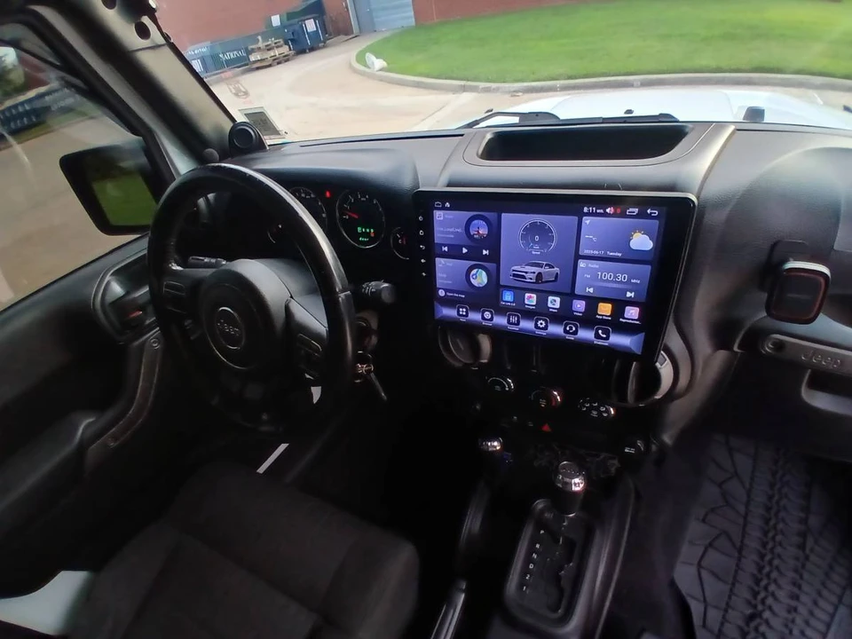 2011 Jeep JK Wrangler - Image 15 of 23