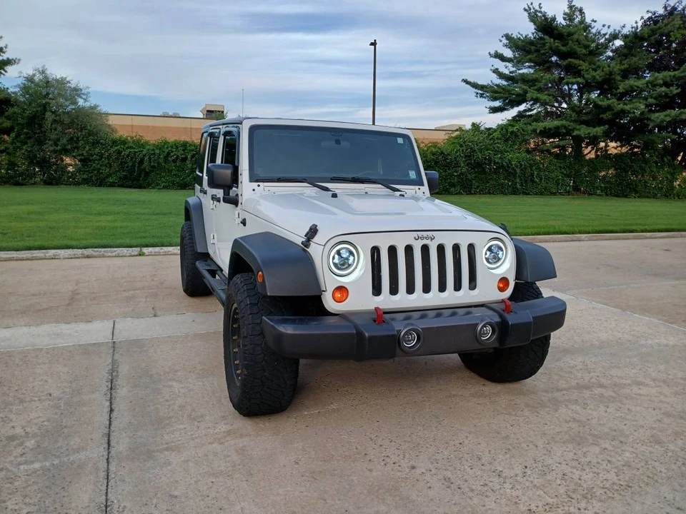 2011 Jeep JK Wrangler - Image 2 of 23