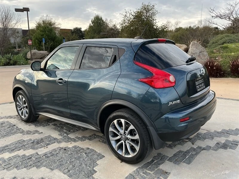 2011 Nissan Juke - Image 13 of 21
