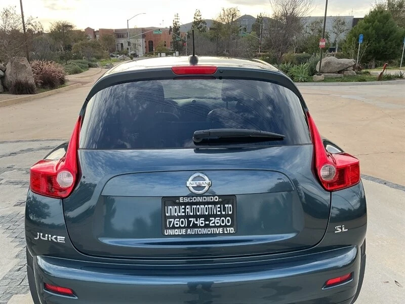 2011 Nissan Juke - Image 17 of 21