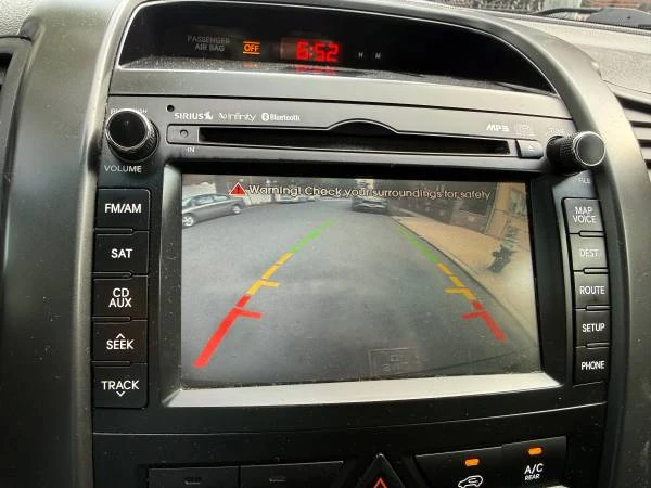 2011 Kia Sorento - Image 3 of 31