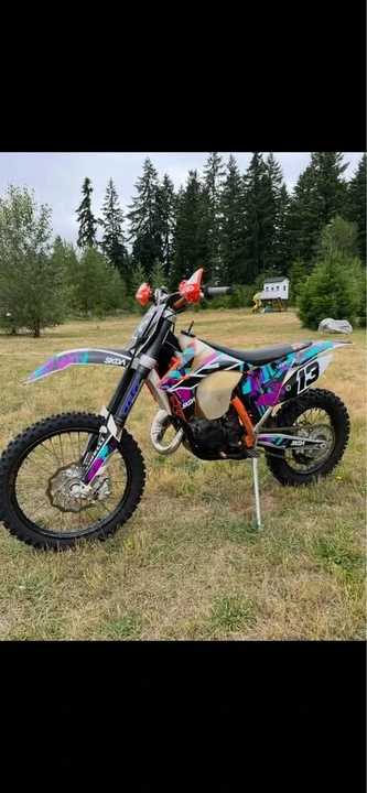 2011 KTM - Image 3 of 6