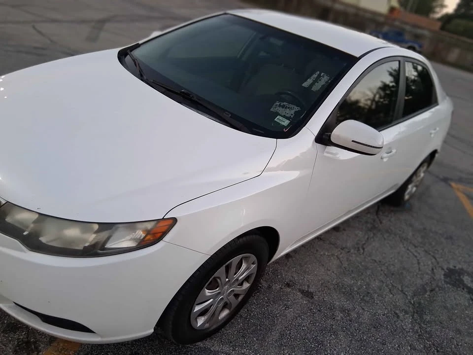 2011 Kia Forte - Image 8 of 10