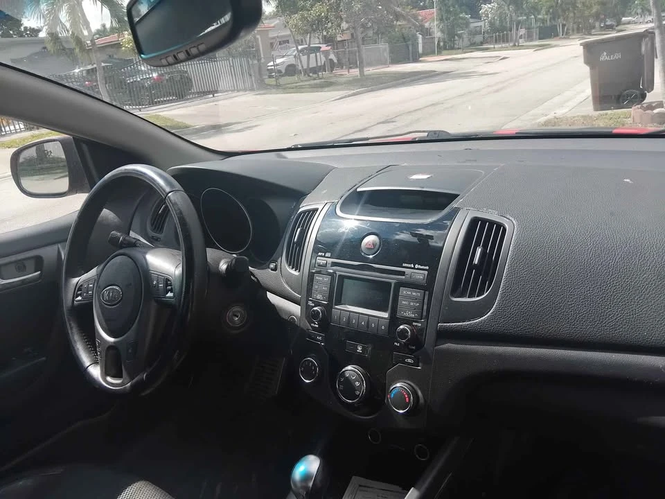 2011 Kia Forte - Image 8 of 8