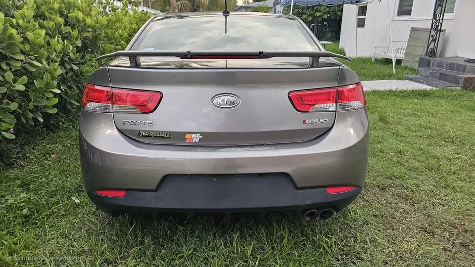 2011 Kia Forte - Image 2 of 4