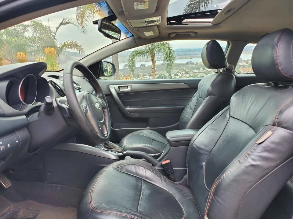 2011 Kia Forte - Image 7 of 11