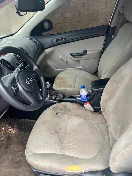 2011 Kia Forte - Image 8 of 10