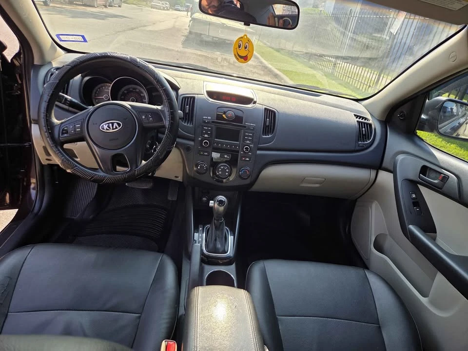 2011 Kia Forte - Image 8 of 8