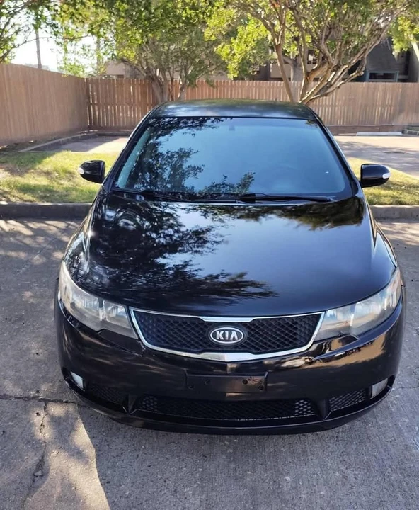2011 Kia Forte - Image 2 of 6