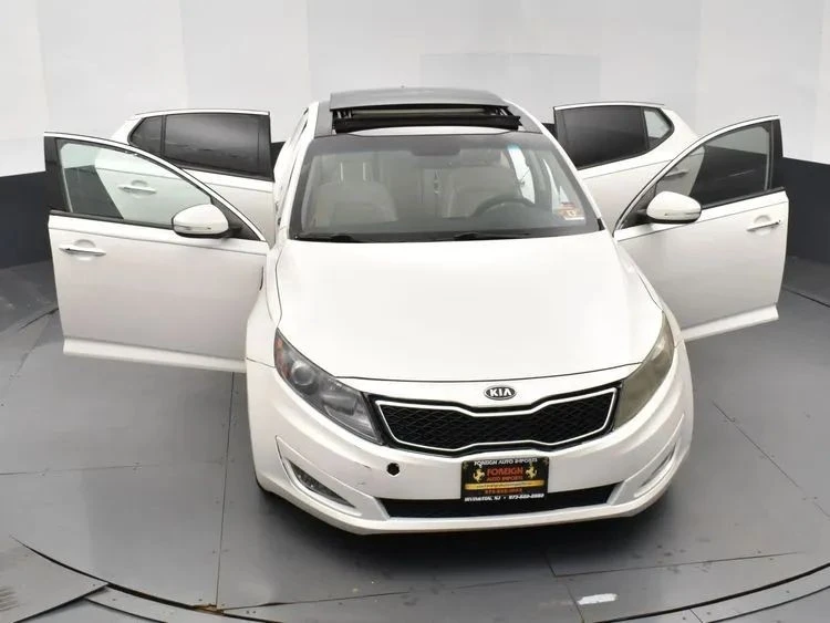2011 Kia Optima/K5 - Image 10 of 12