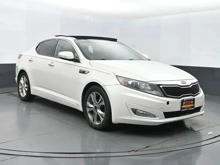 2011 Kia Optima/K5 - Image 2 of 12