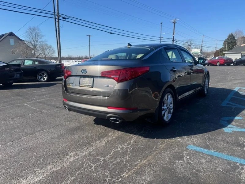 2011 Kia Optima/K5 - Image 3 of 11