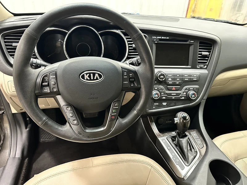 2011 Kia Optima/K5 - Image 8 of 20