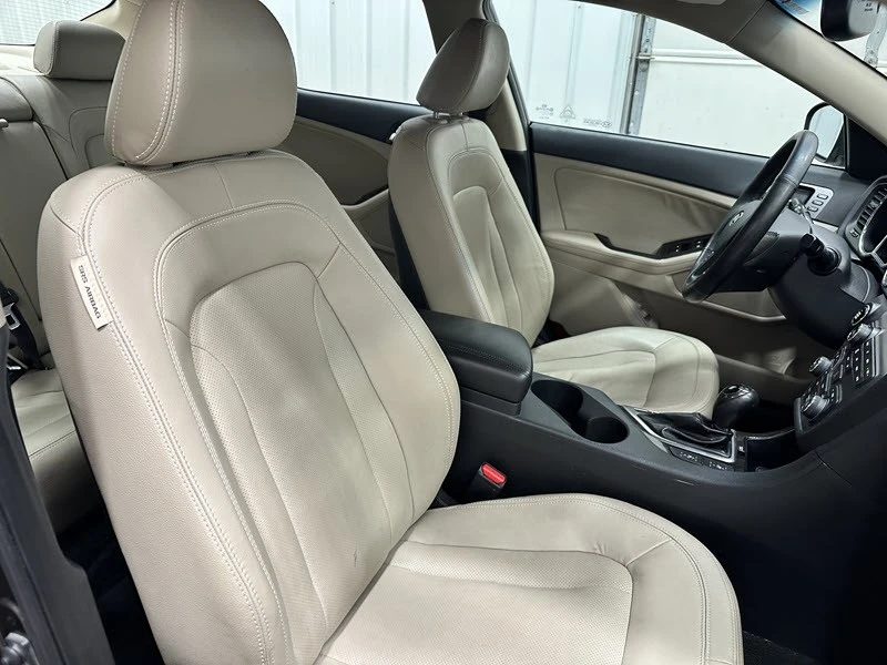 2011 Kia Optima/K5 - Image 16 of 20