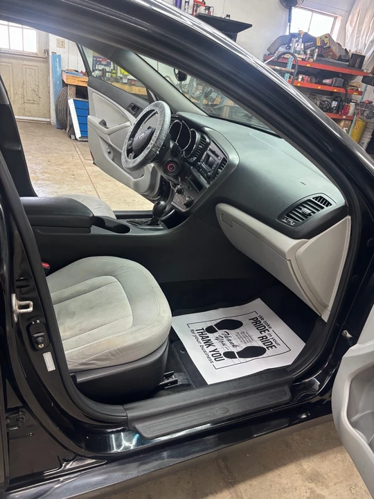 2011 Kia Optima/K5 - Image 7 of 10