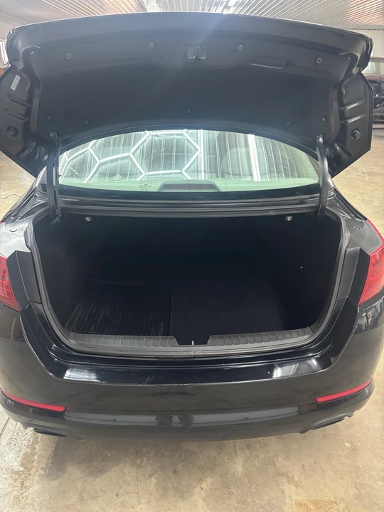 2011 Kia Optima/K5 - Image 5 of 10