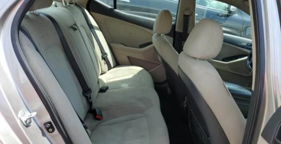2011 Kia Optima/K5 - Image 5 of 5