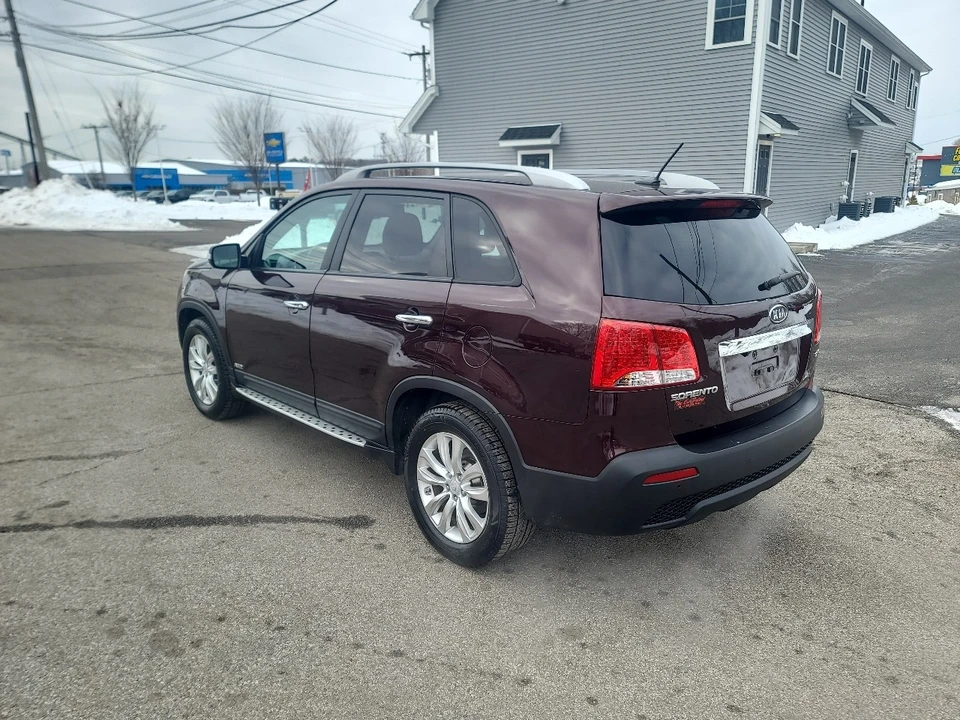 2011 Kia Sorento - Image 5 of 21