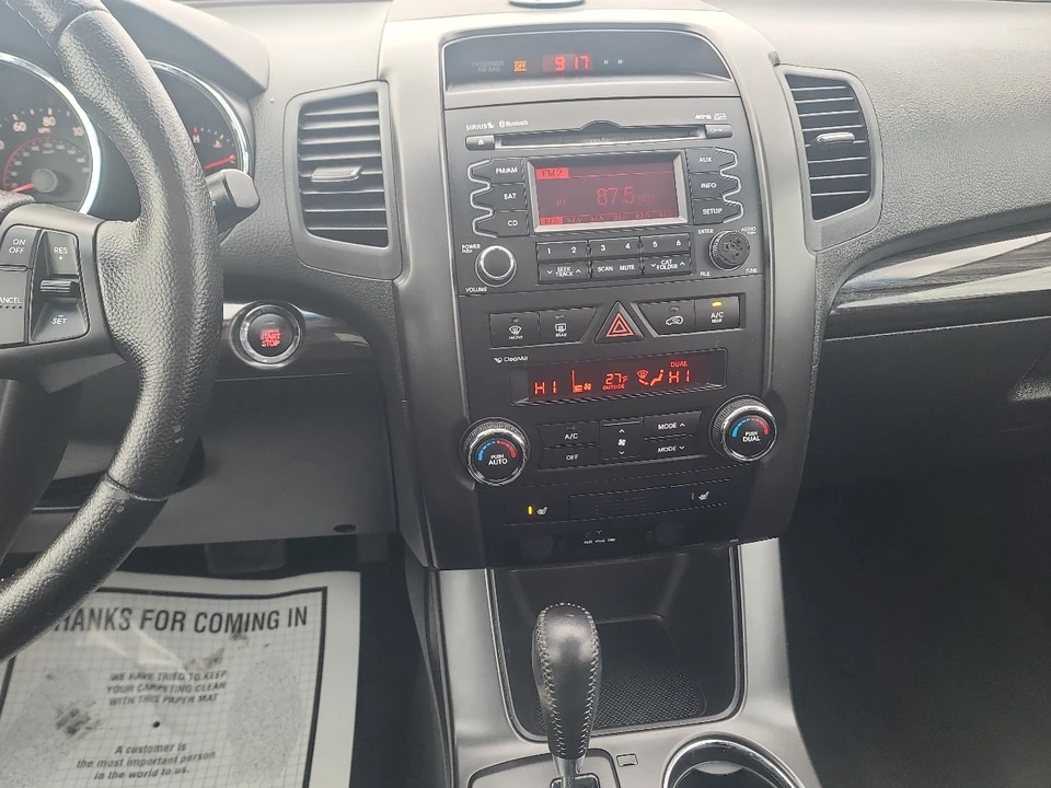 2011 Kia Sorento - Image 18 of 21