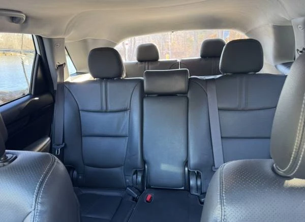 2011 Kia Sorento - Image 16 of 21