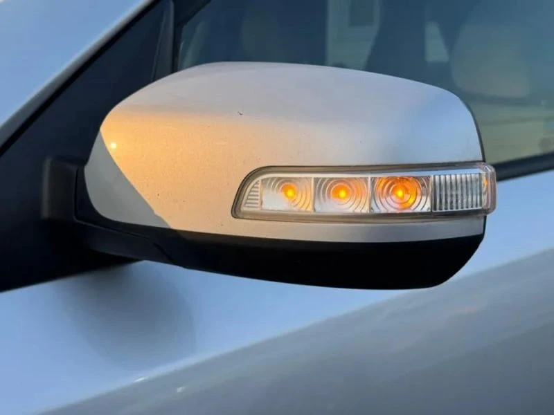2011 Kia Sorento - Image 9 of 12