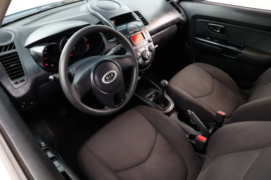 2011 Kia Soul - Image 4 of 12
