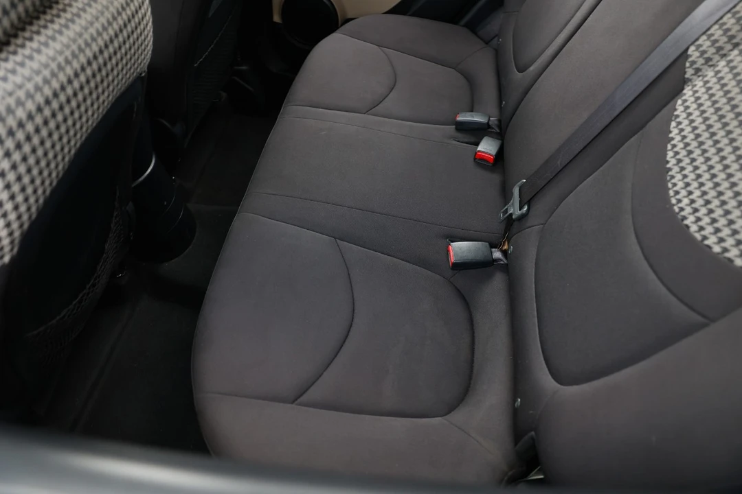 2011 Kia Soul - Image 11 of 21