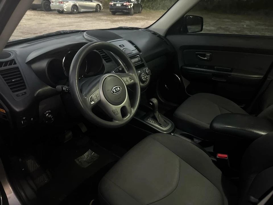 2011 Kia Soul - Image 8 of 12