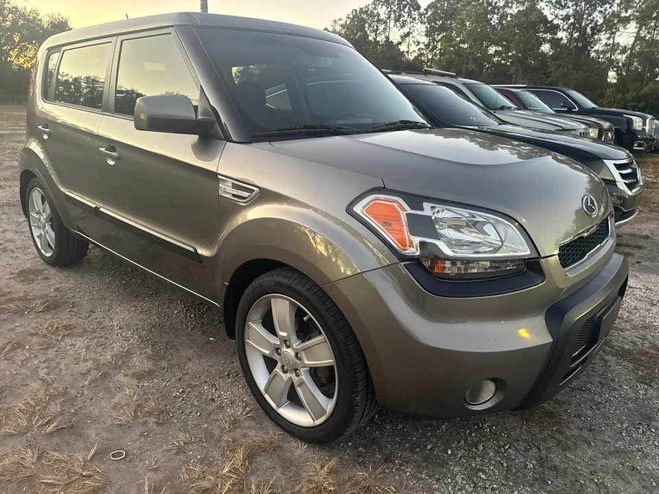 2011 Kia Soul - Image 3 of 12
