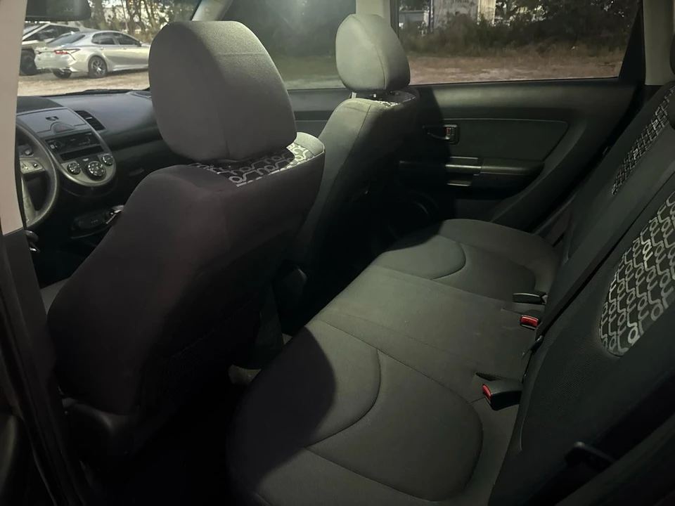2011 Kia Soul - Image 10 of 12
