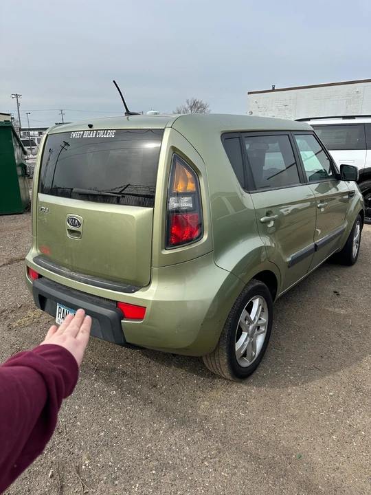 2011 Kia Soul - Image 6 of 20