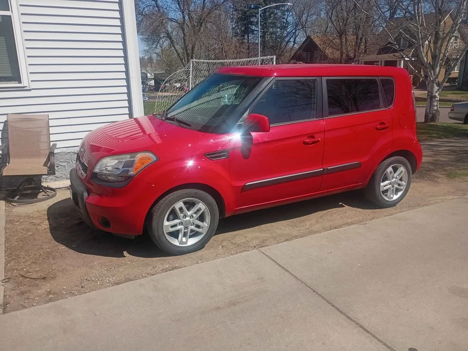 2011 Kia Soul - Image 3 of 3