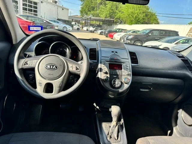 2011 Kia Soul - Image 2 of 8