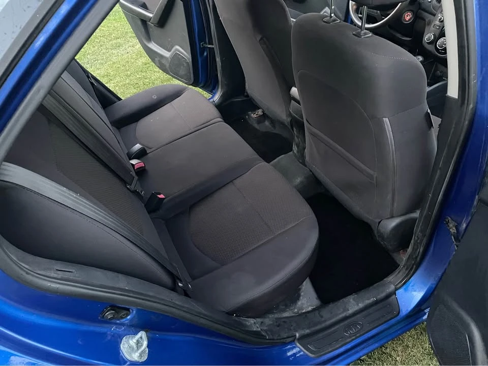 2011 Kia Forte - Image 6 of 11