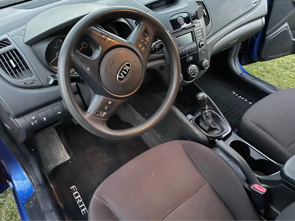 2011 Kia Forte - Image 10 of 11