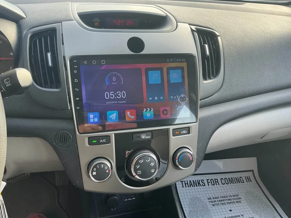 2011 Kia Forte - Image 11 of 13