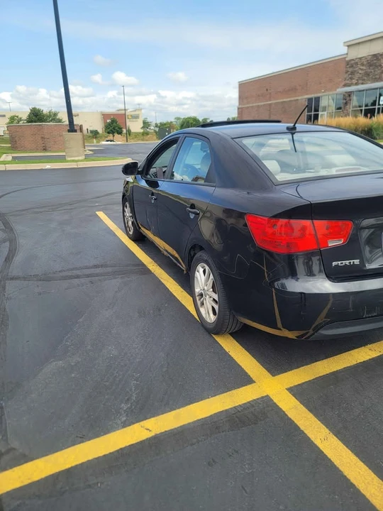 2011 Kia Forte - Image 4 of 8