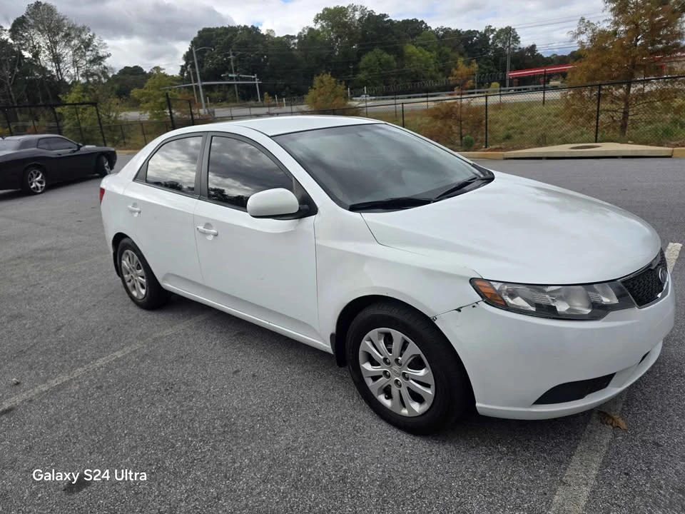 2011 Kia Forte - Image 2 of 7