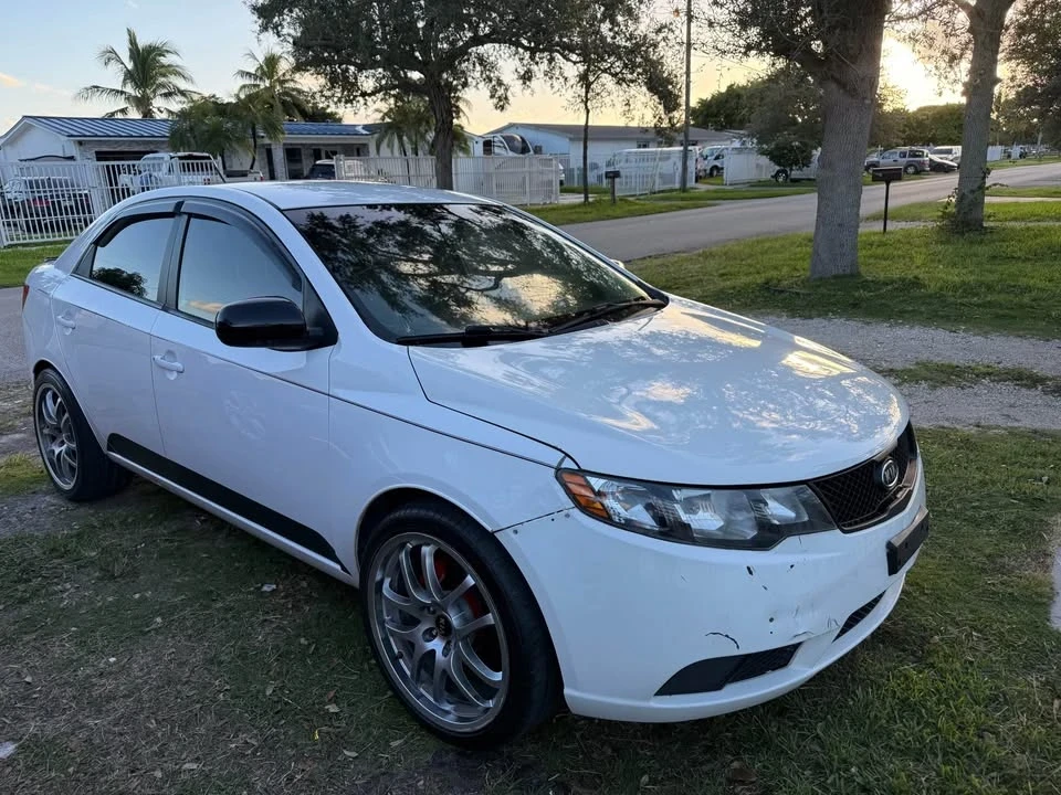 2011 Kia Forte - Image 13 of 13