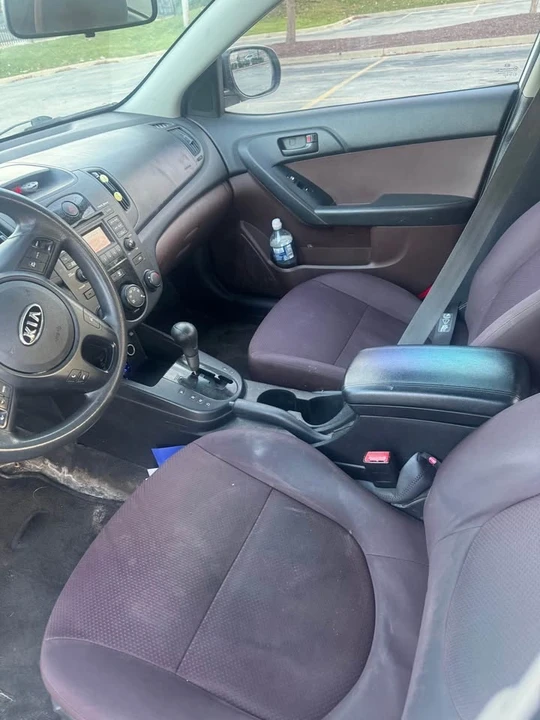 2011 Kia Forte - Image 3 of 4
