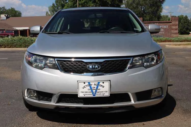 2011 Kia Forte - Image 4 of 16