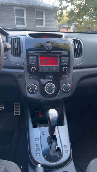 2011 Kia Forte - Image 7 of 7