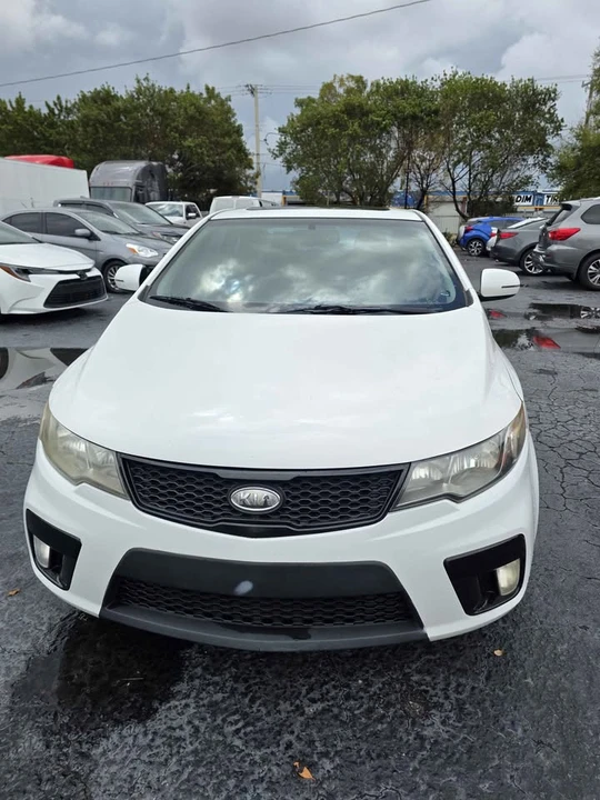 2011 Kia Forte - Image 3 of 10