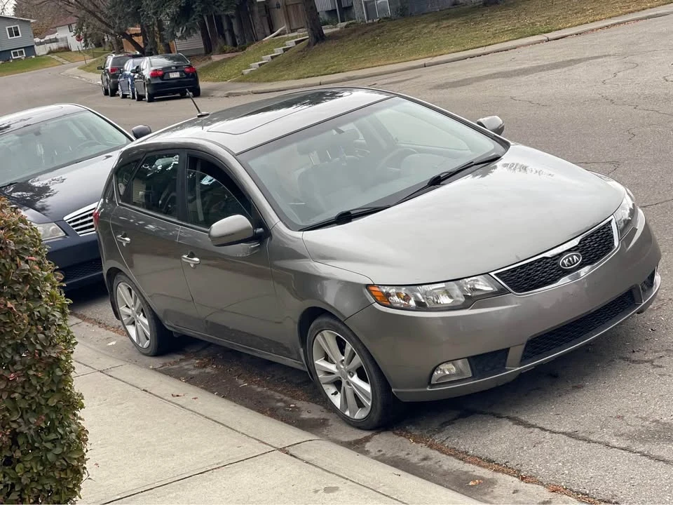2011 Kia Forte - Image 3 of 10