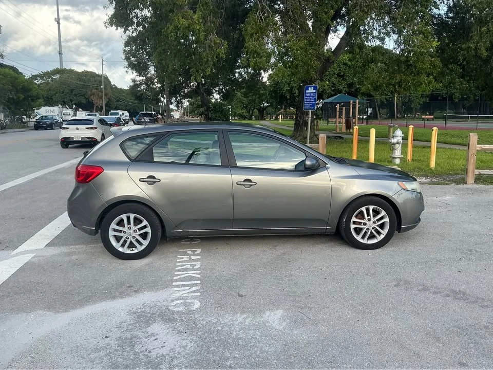 2011 Kia Forte - Image 3 of 13