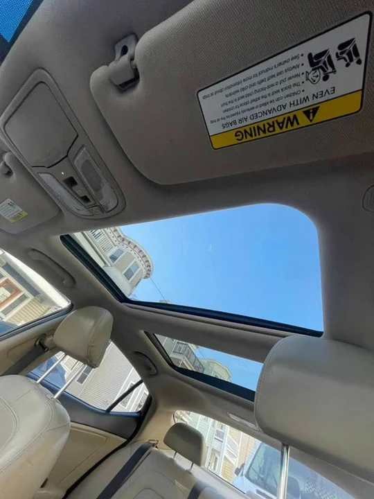2011 Kia Optima/K5 - Image 6 of 8