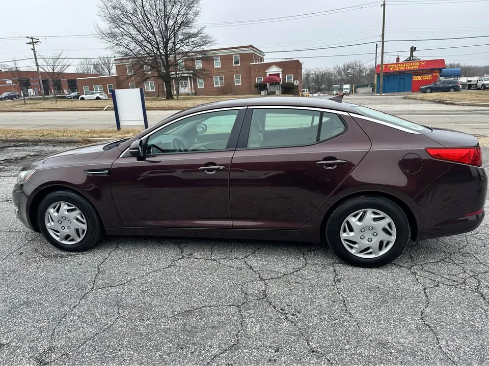 2011 Kia Optima/K5 - Image 3 of 17