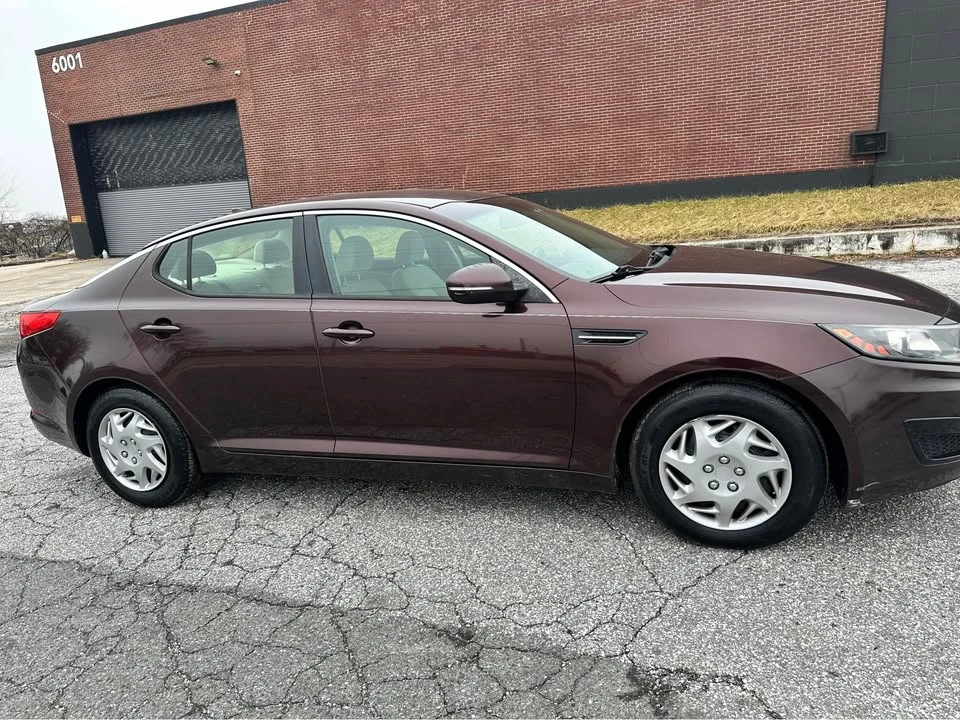 2011 Kia Optima/K5 - Image 6 of 17