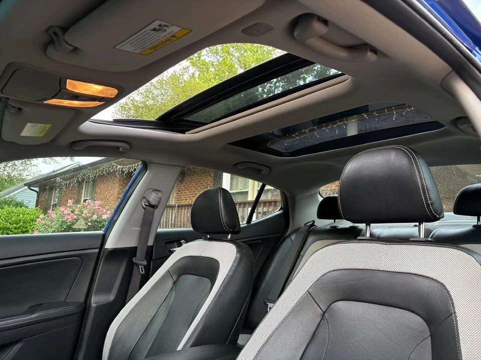 2011 Kia Optima/K5 - Image 11 of 12